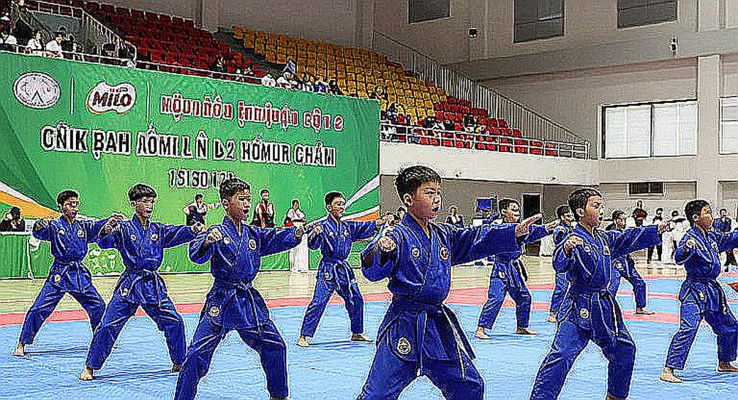 Gen.G nghiền HLE 22-7 ở Worlds 2026: nhà vô địch MSI đang tự đẩy mình vào cửa tử Gen.G nghiền HLE 22-7 ở Worlds 2026: nhà vô địch MSI đang tự đẩy mình vào cửa tử