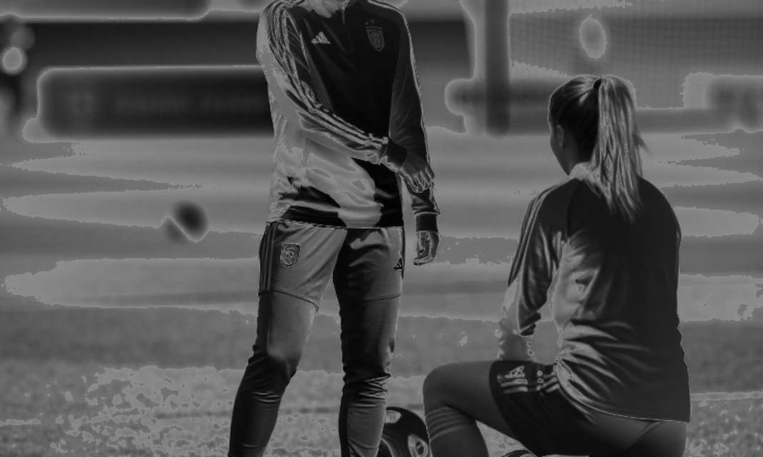 Joe Hart tin chủ tịch Man City: Khi niềm tin lấp vào chỗ bằng chứng còn trống