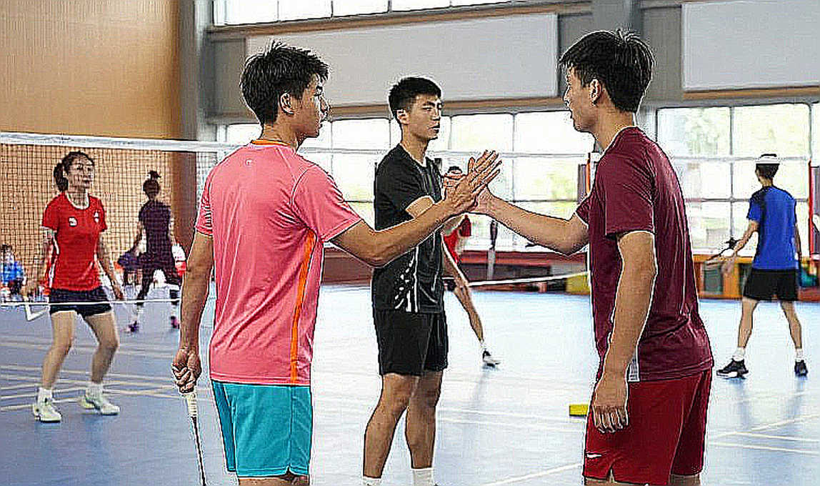 Giải cầu lông quốc tế: Việt Nam giành chiến thắng bất ngờ trước Thái Lan Giải cầu lông quốc tế: Việt Nam giành chiến thắng bất ngờ trước Thái Lan