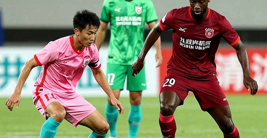 V.League: tiền nằm ở quỹ lương, không nằm ở phí chuyển nhượng