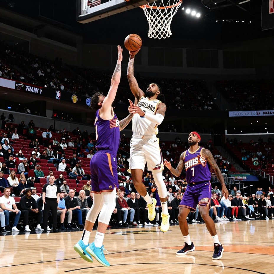 Damian Lillard trở lại sau đứt gân Achilles: 15 điểm trong 19 phút và bài toán tuổi 36 ở Portland