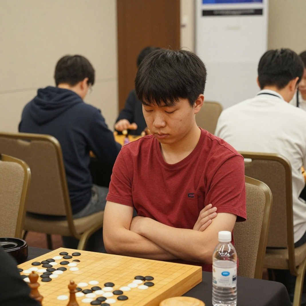 Yu Yangyi Beats Ding Liren at Shenzhen Masters: When a Big Win Is Buried in an Advertising Catalogue