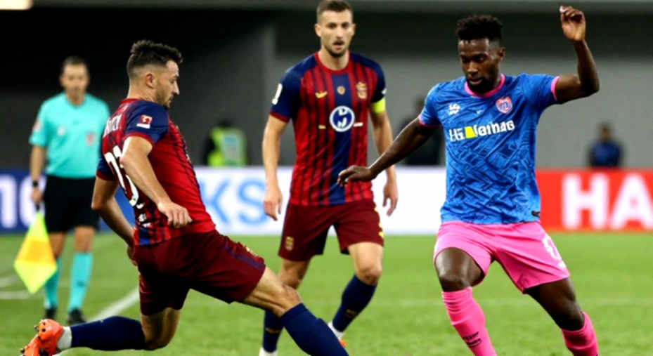 Why Vietnamese Football Does Not Know the Price of Its Own Players