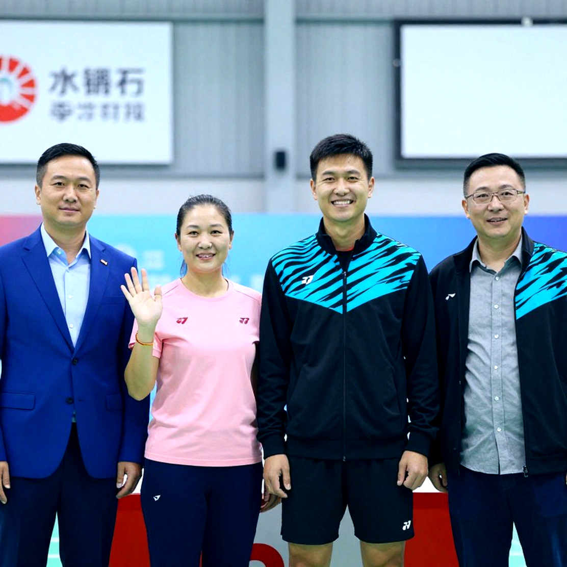Alwi Farhan tập với Kento Momota trước Asian Games 2026: đọc lại một tiêu đề bằng dữ liệu Alwi Farhan tập với Kento Momota trước Asian Games 2026: đọc lại một tiêu đề bằng dữ liệu