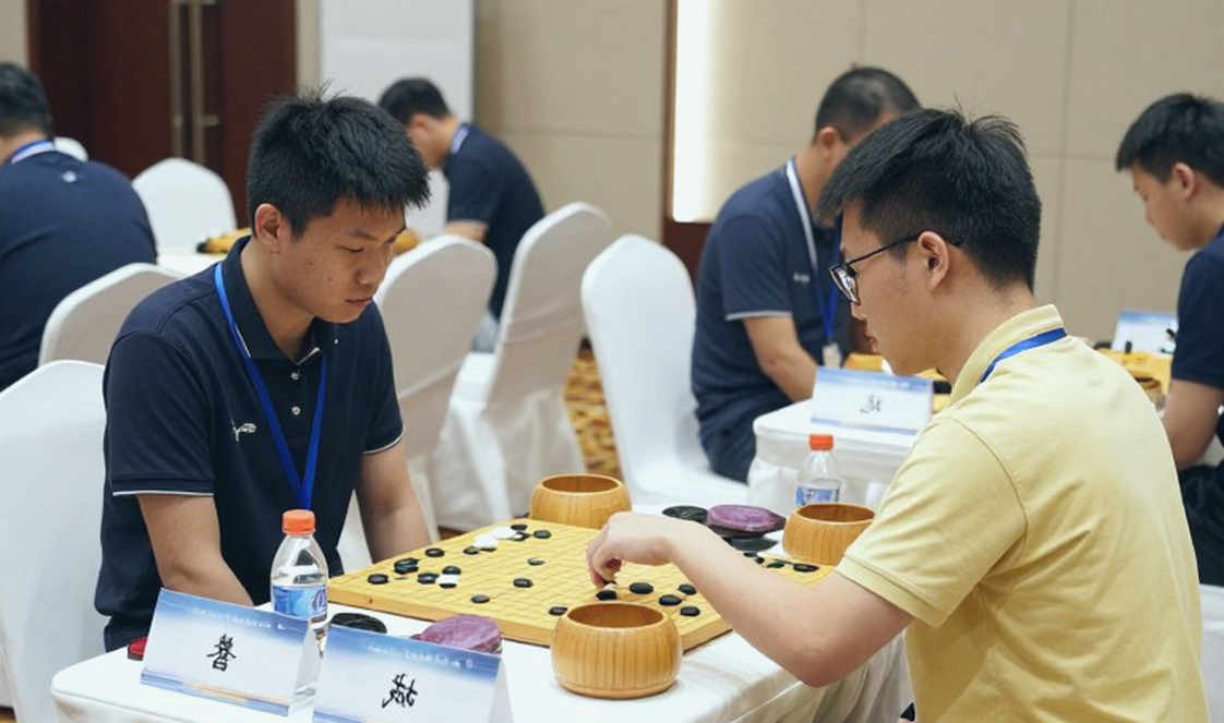 Dữ liệu rỗng, tín hiệu đầy đủ: Bài học chuyển nhượng từ một bản phân tích không có trận đấu Dữ liệu rỗng, tín hiệu đầy đủ: Bài học chuyển nhượng từ một bản phân tích không có trận đấu
