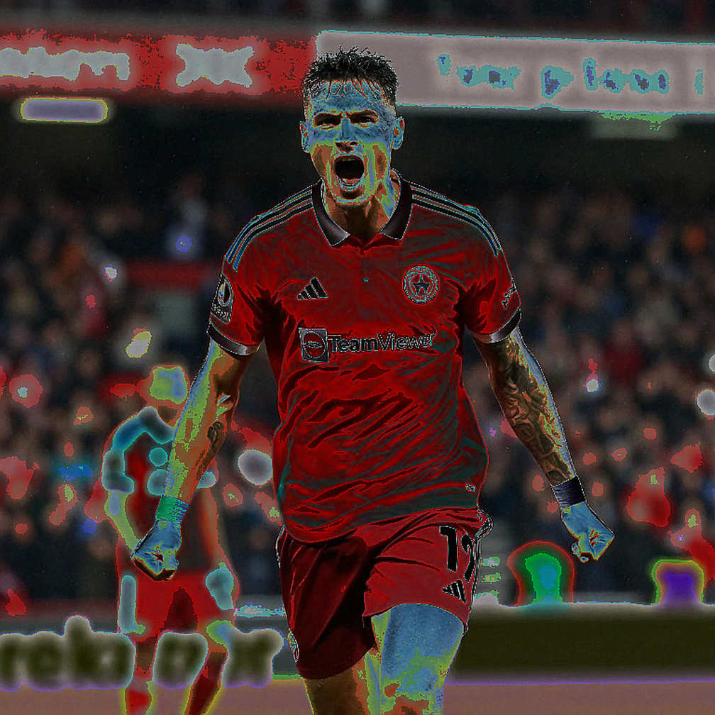Roger González ghi bàn đầu tiên ở Liga MX, rồi trật khớp vai ngay trong pha ăn mừng