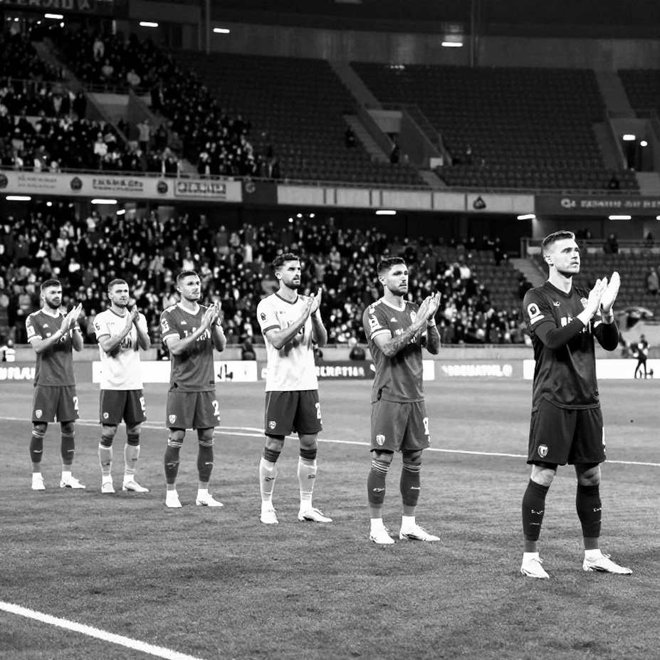 Everton lao vào vụ Vardy: Phân tích chiến thuật và rủi ro từ thị trường chuyển nhượng