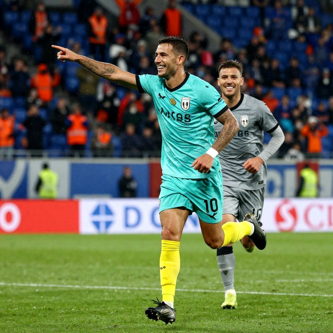 Giovanni Reyna ghi bàn đầu tiên cho Strasbourg trong chiến thắng 6-2 trước Troyes