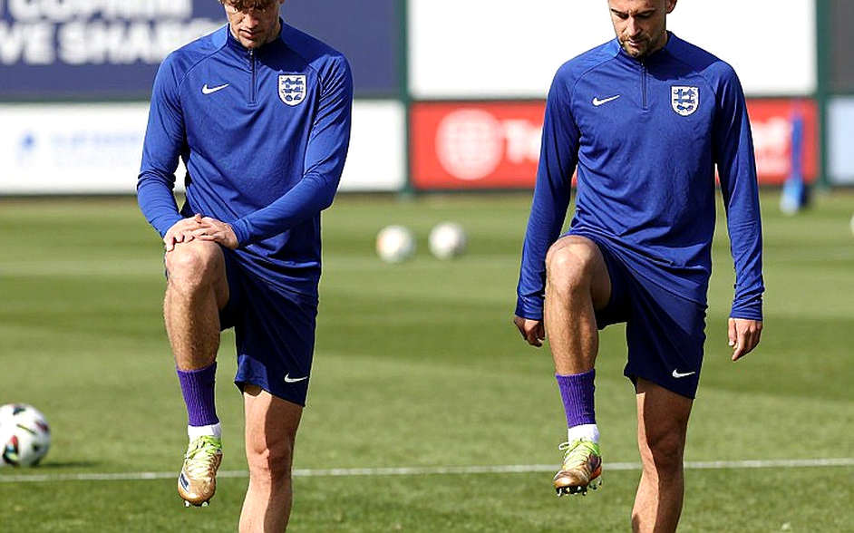 Carrick và cuộc cách mạng tuyến giữa: Manchester United đang đánh cược vào đôi chân của Bruno Fernandes