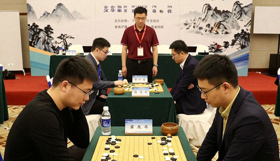 Chuyển nhượng esports mùa giải lớn: khi dữ liệu trống bị đọc thành 'không có rủi ro'